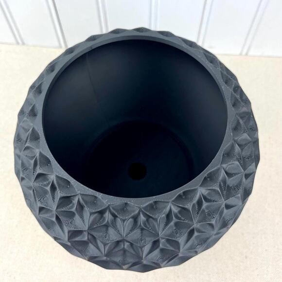 Geometric Planter, Trihex Planter Pot, Faceted Diamond Texture, Indoor Flower - Picture 4 of 9
